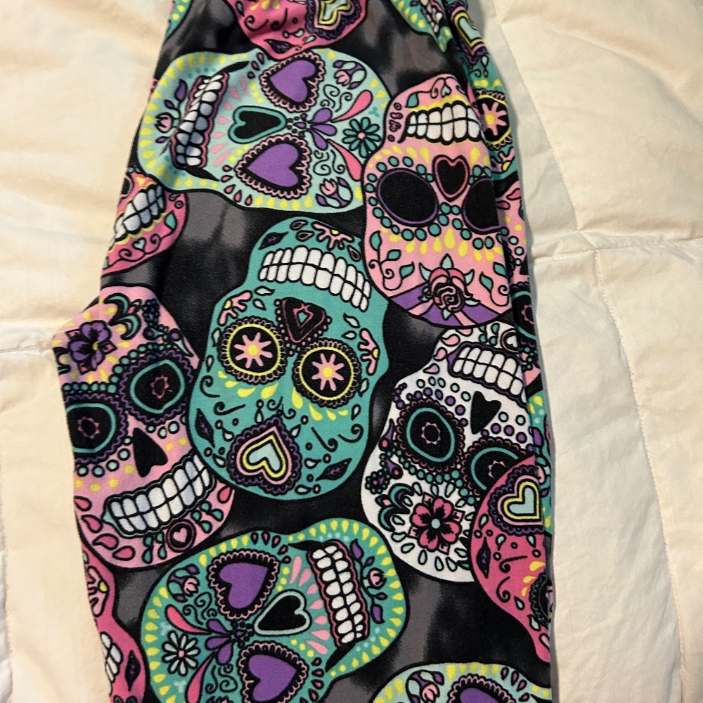 Sugar skull leggings
